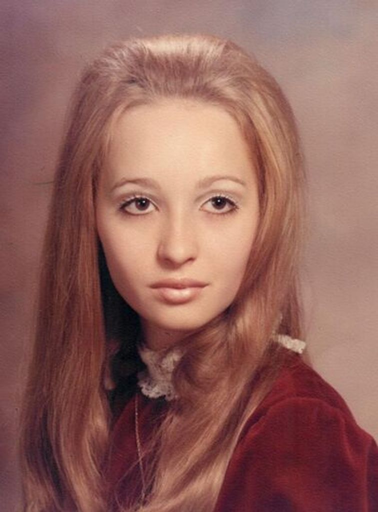 Deborah Berry Profile Photo
