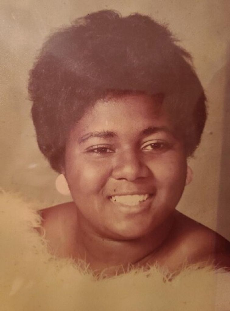 Mary Newton Profile Photo