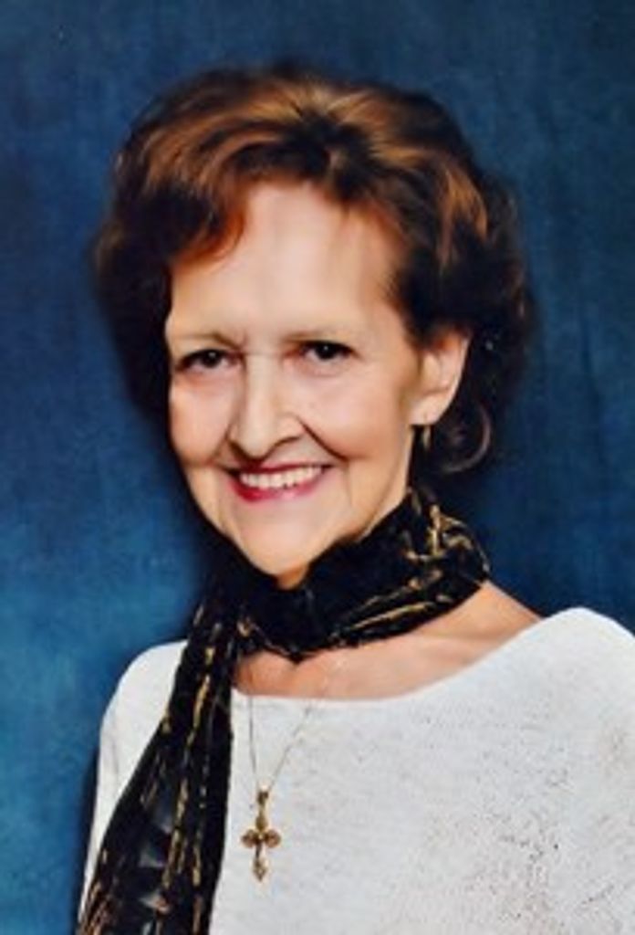 Emily J Hensley