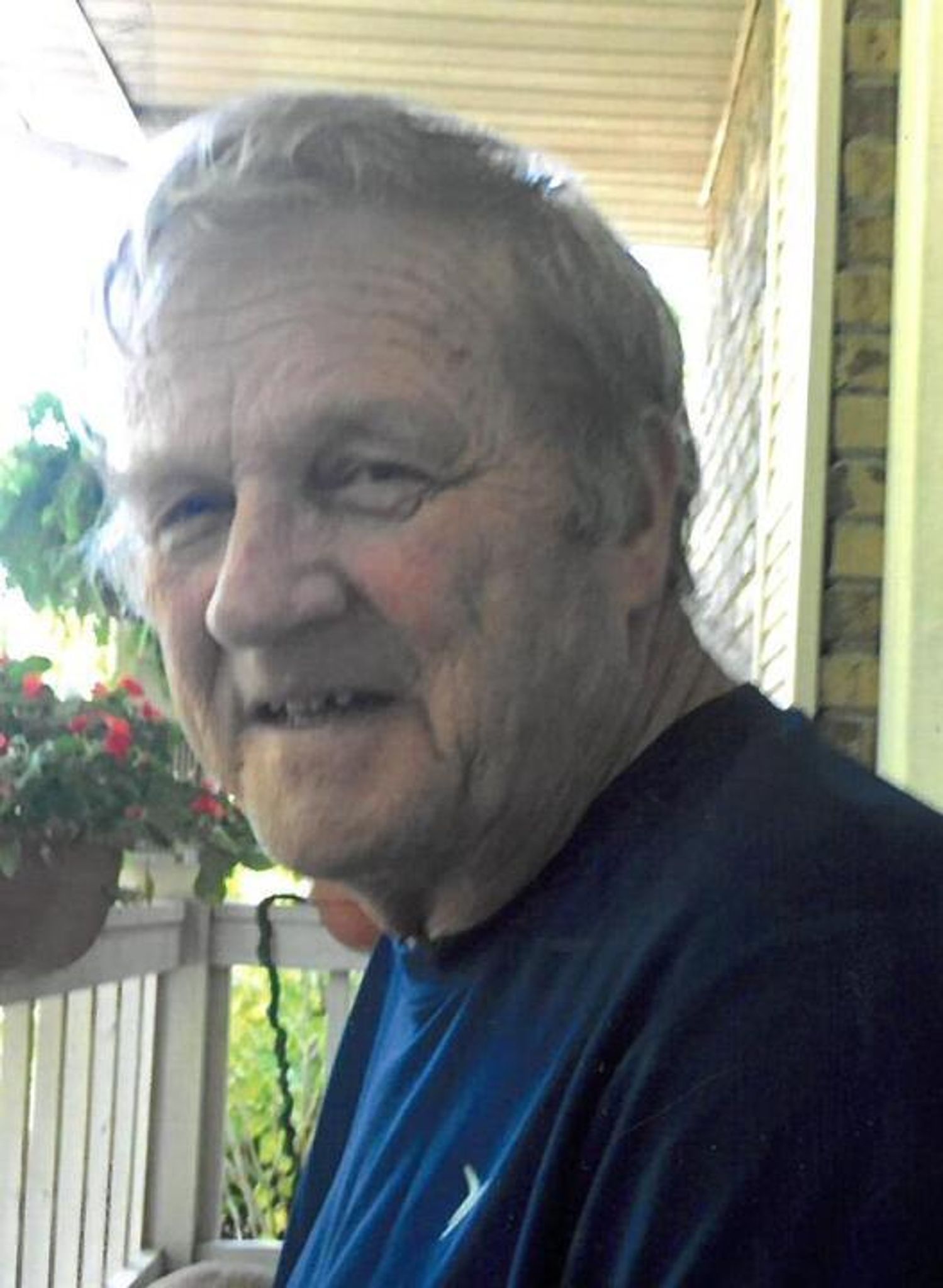 Elbert Switzer photo gallery image 1 of 2