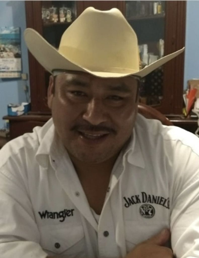 Juan  Manuel  Martinez - Romero 