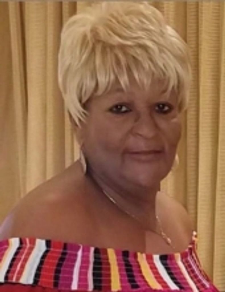 Geraldine Papillion