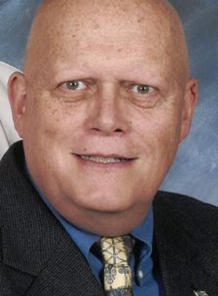 Ellis Stanley Martz Profile Photo