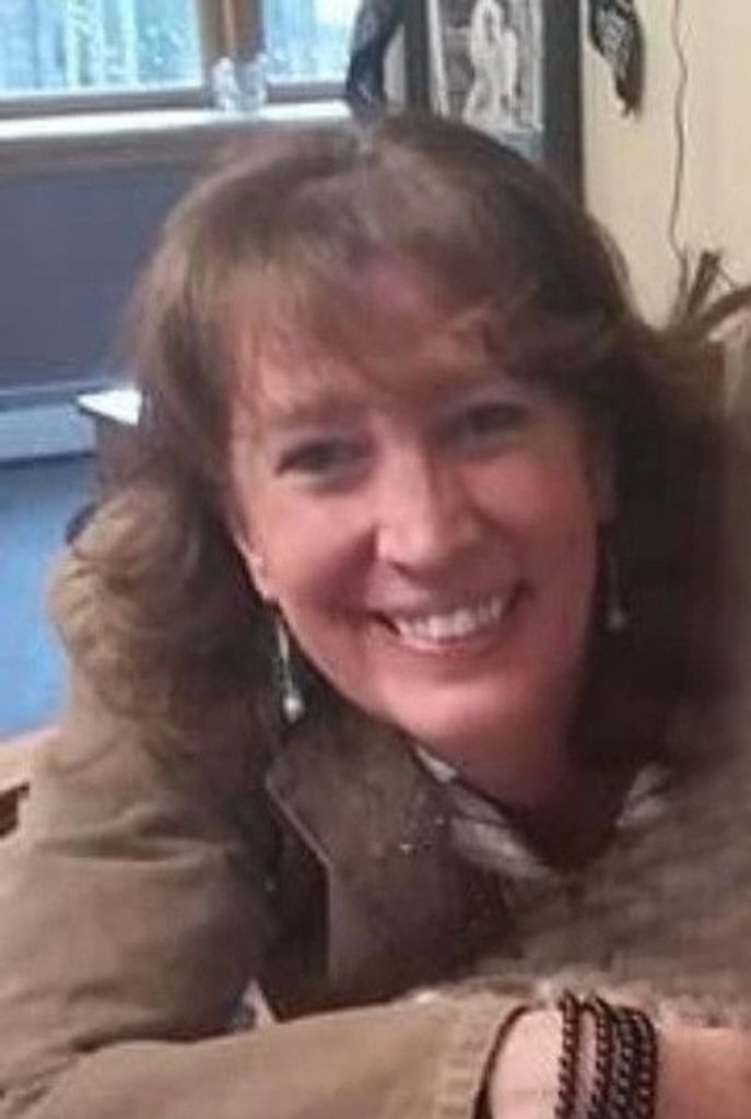 Beth Lindstrom Profile Photo