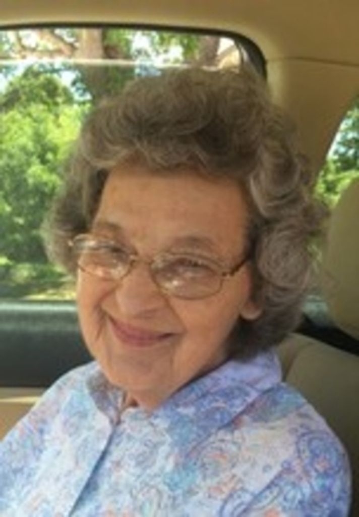 Evelyn Hunter (Buckner)