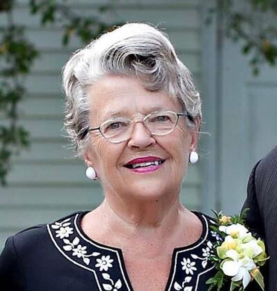 Marie Hans Profile Photo