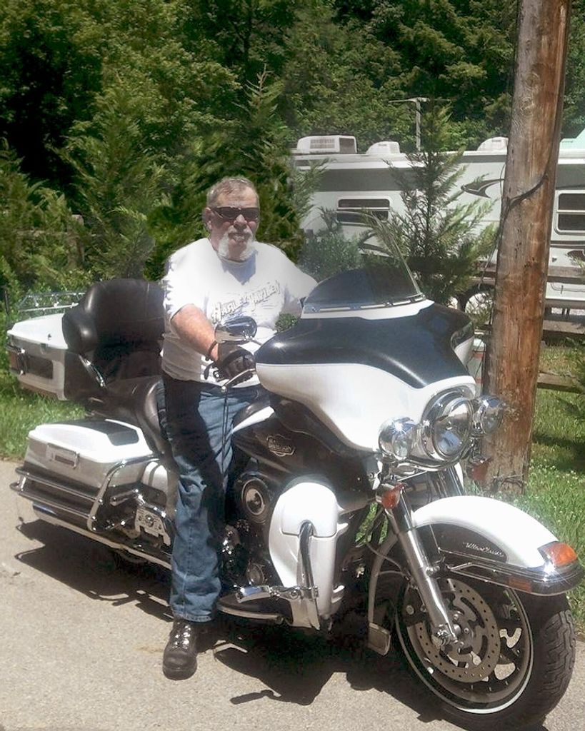 Gary "G-Bob" "Jake" Jacoby Profile Photo