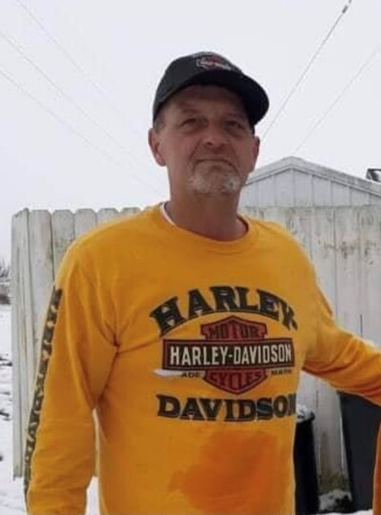 Lee Chadwick Hurst Profile Photo