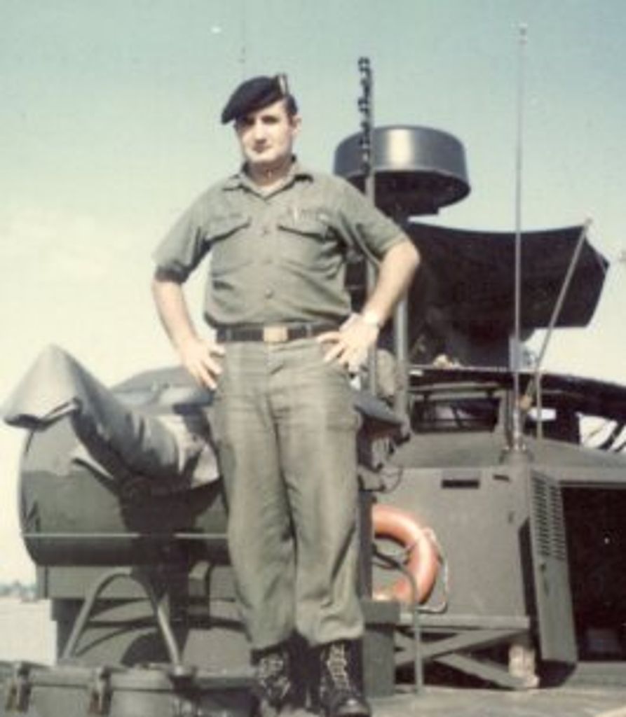 Joe Holland Profile Photo