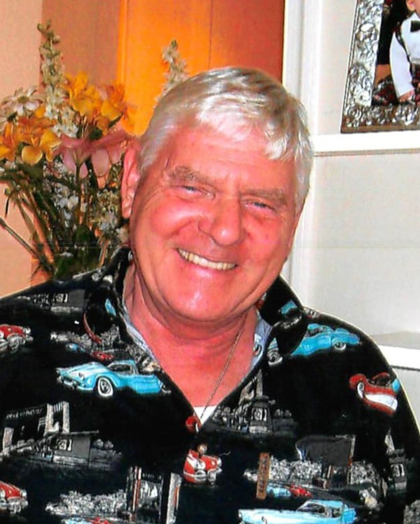 Thomas Peterson Profile Photo