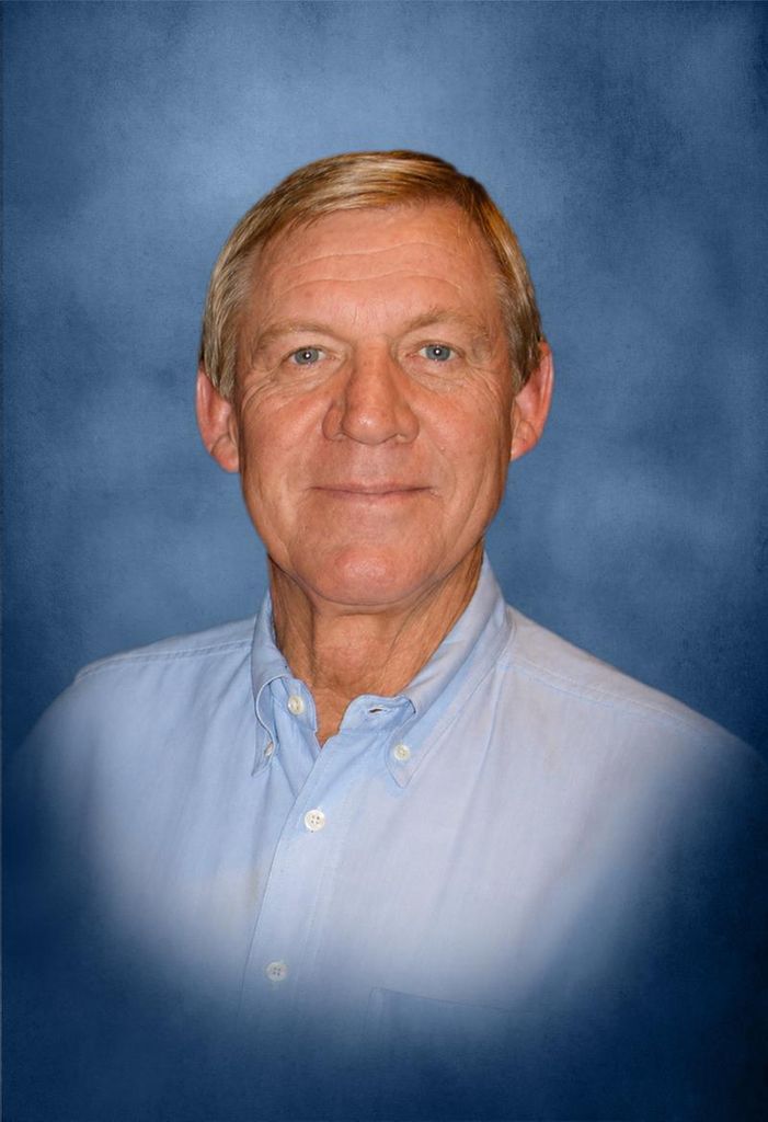 Hylmar Lee Schneider Profile Photo