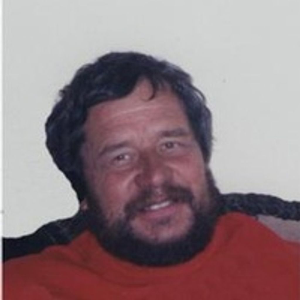 Gary M Schumacher