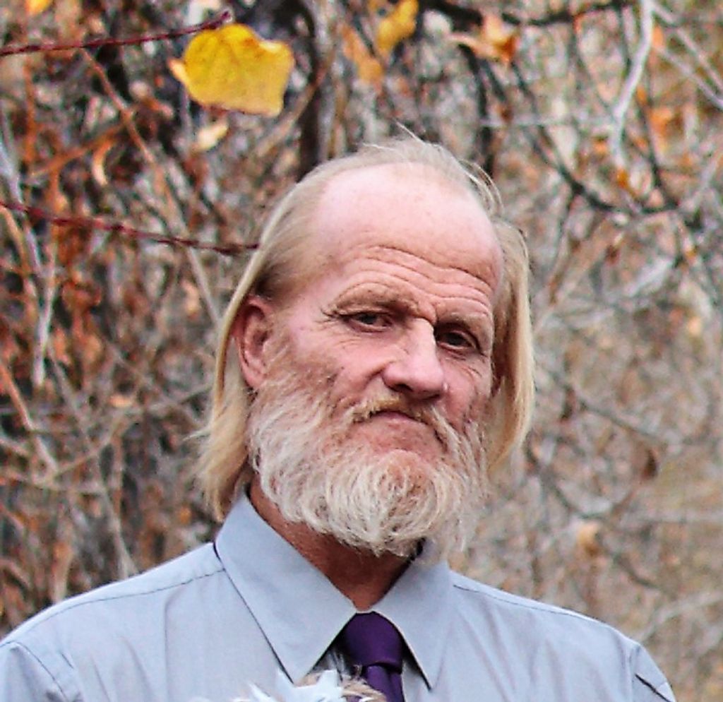 Russell Gene Case