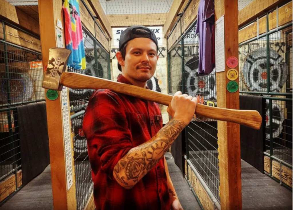 Tyler James Kasic Profile Photo