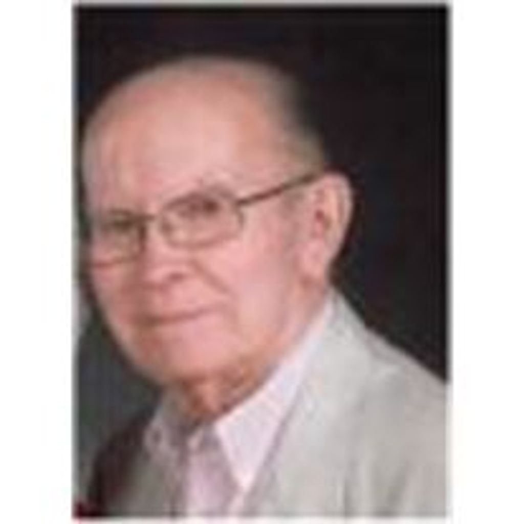 Paul Age - 85 Española Davis
