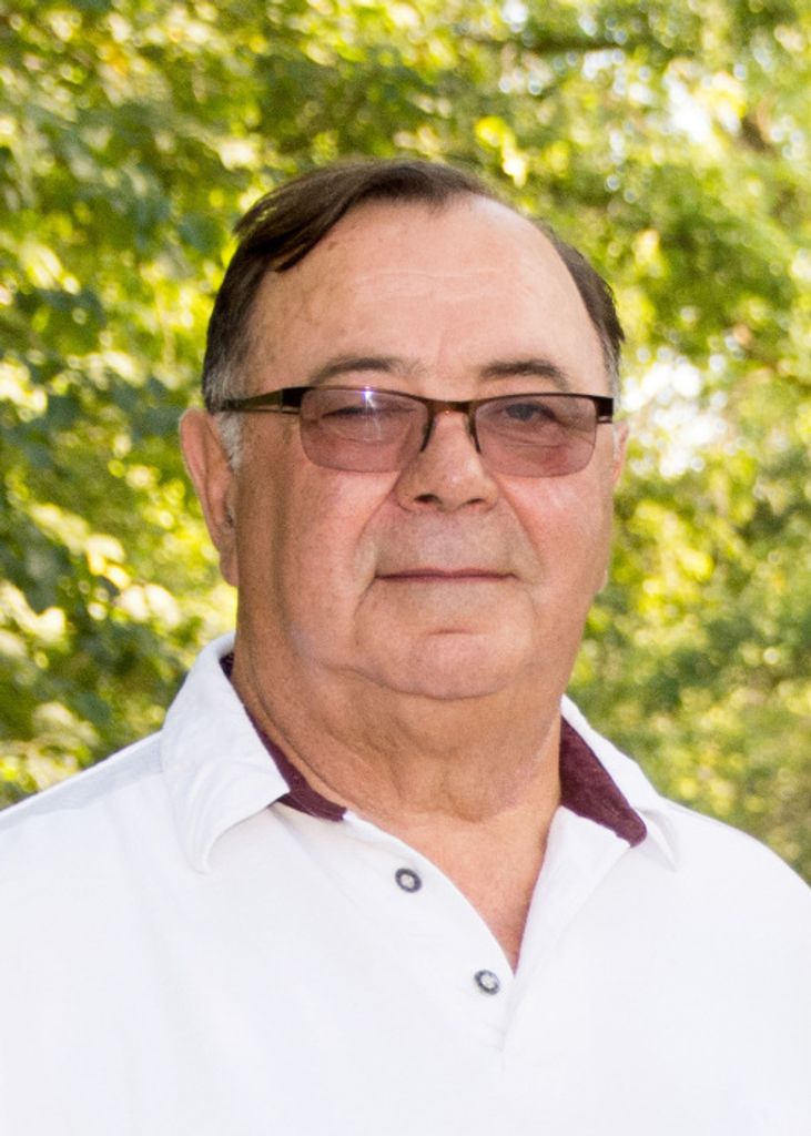 Arnold "Arnie" McNee