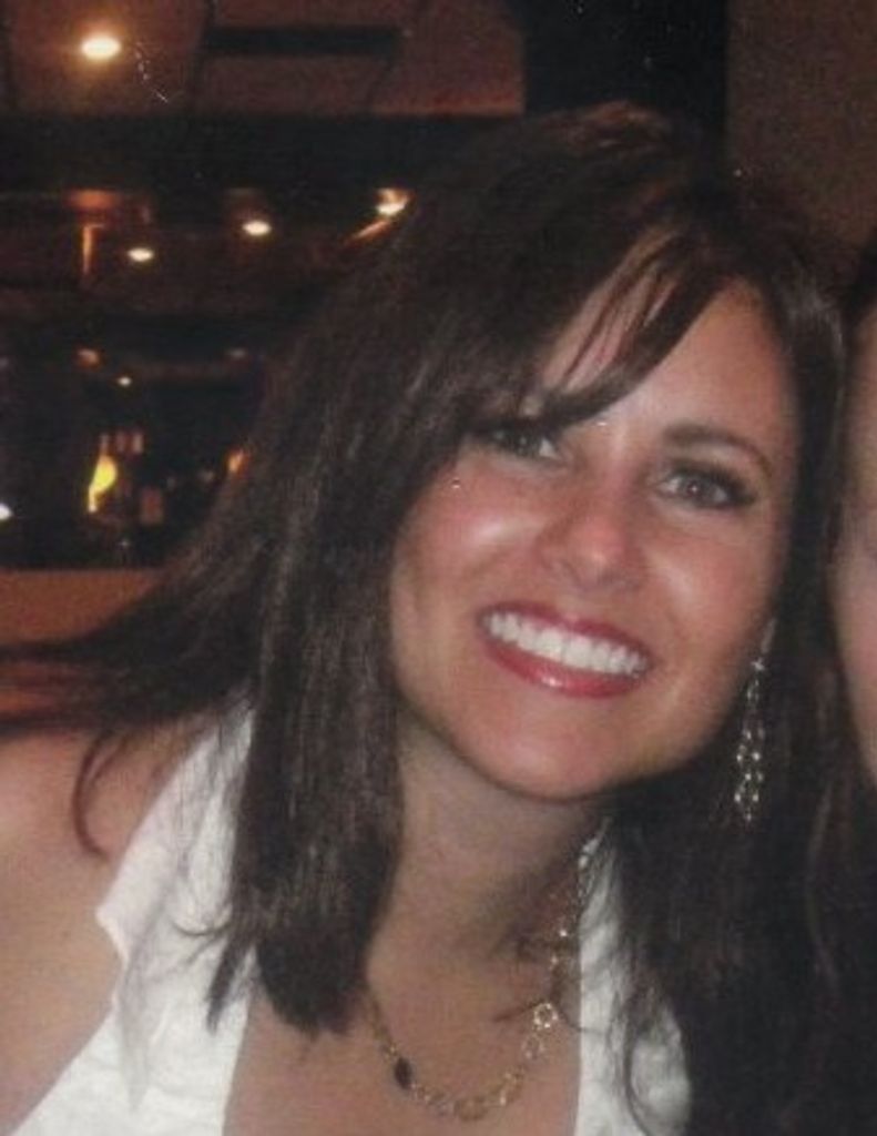 Jennifer Hall Profile Photo