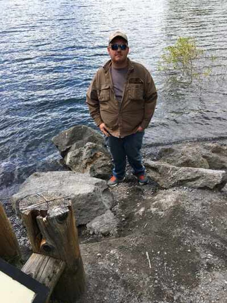 Aaron Shane Brown Profile Photo