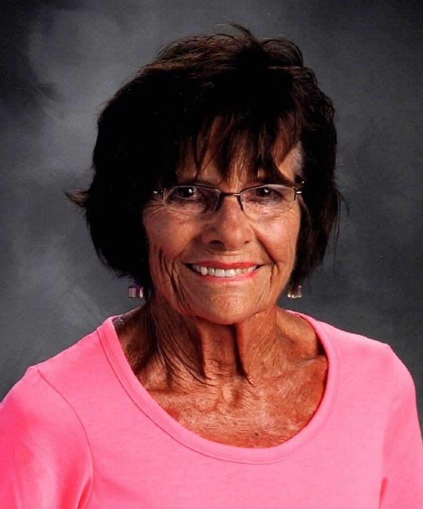 Naverta (Nanny) Elliott