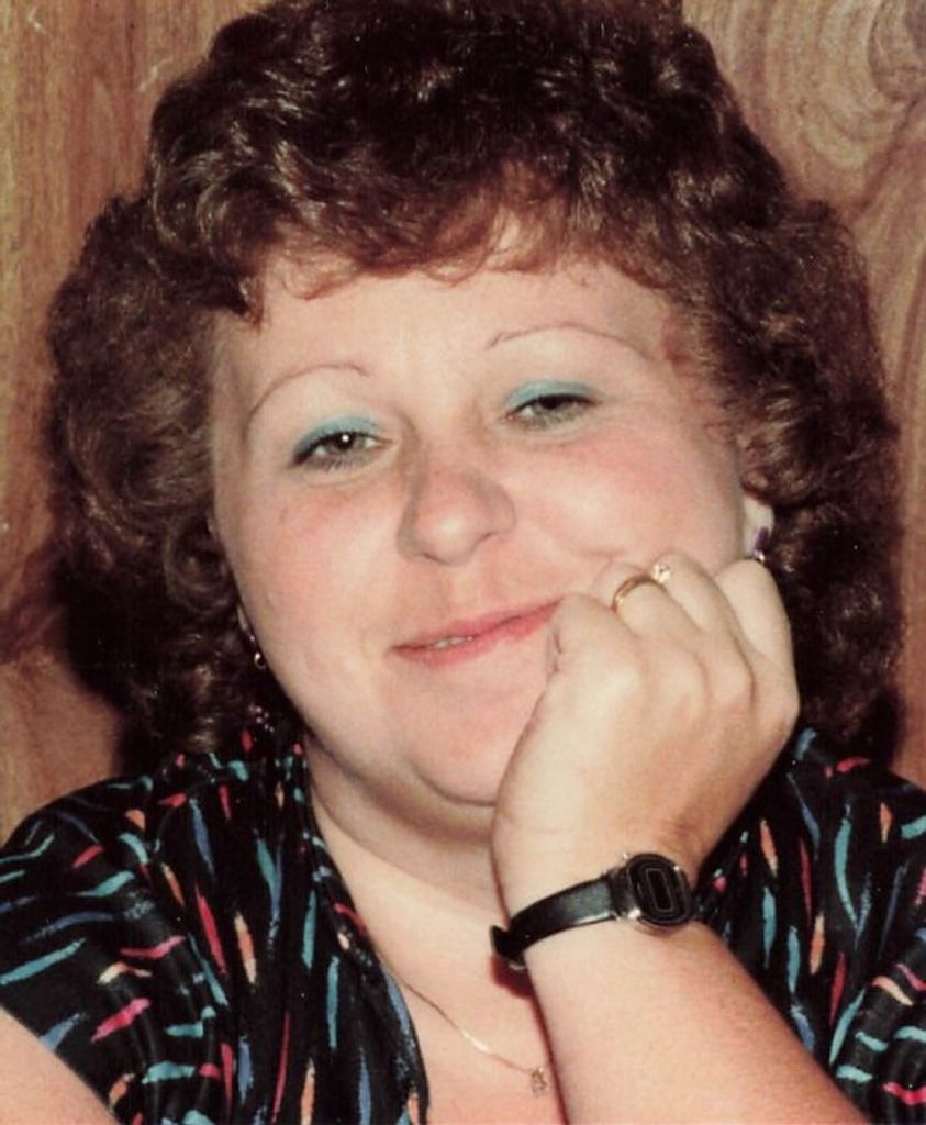 Vicki S. (Ross)  Green