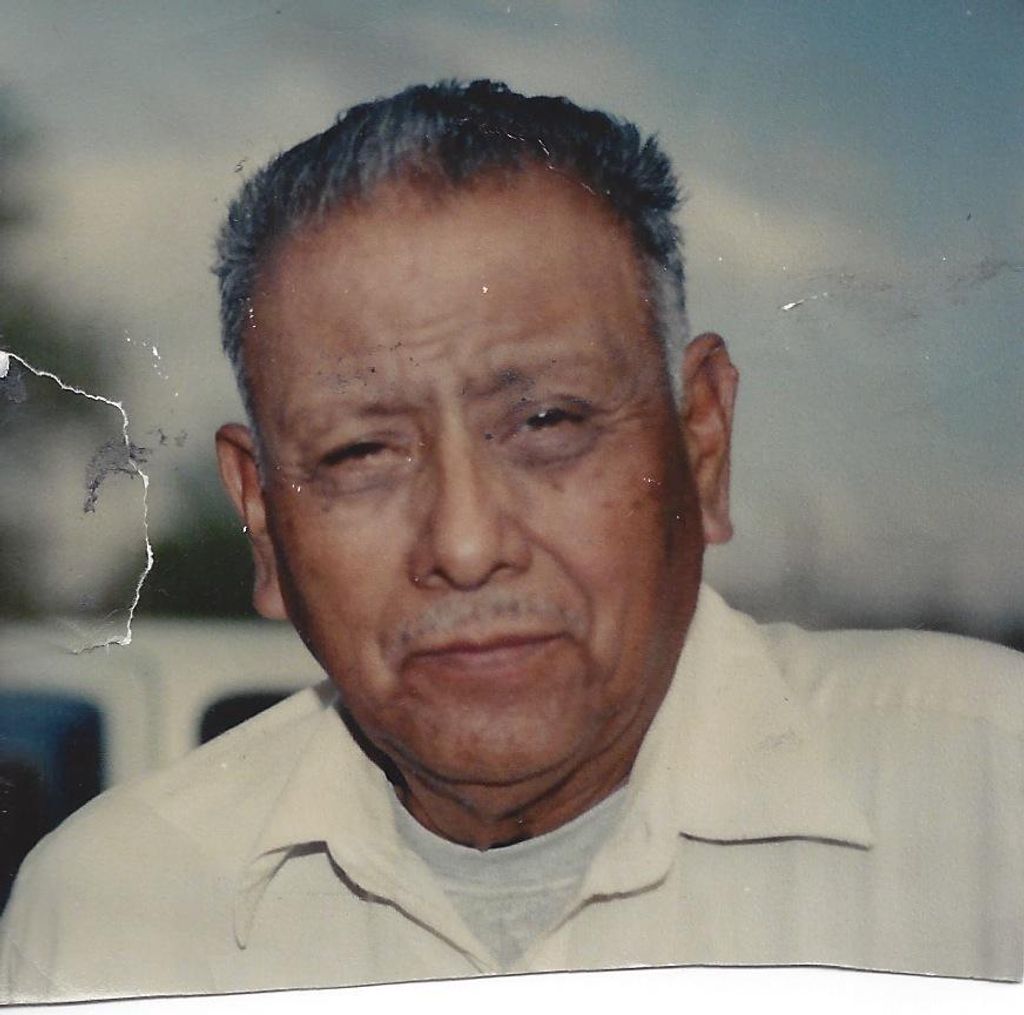 Terezo Luera Profile Photo