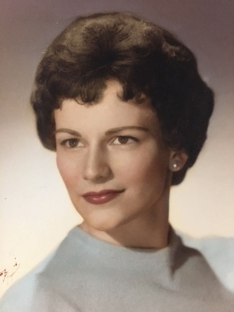 Lorraine Maria Harmon Profile Photo