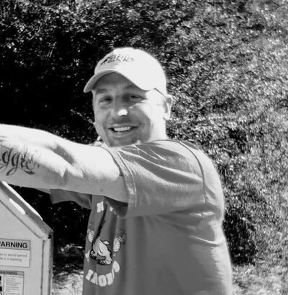 Justin Dale Pierce Profile Photo