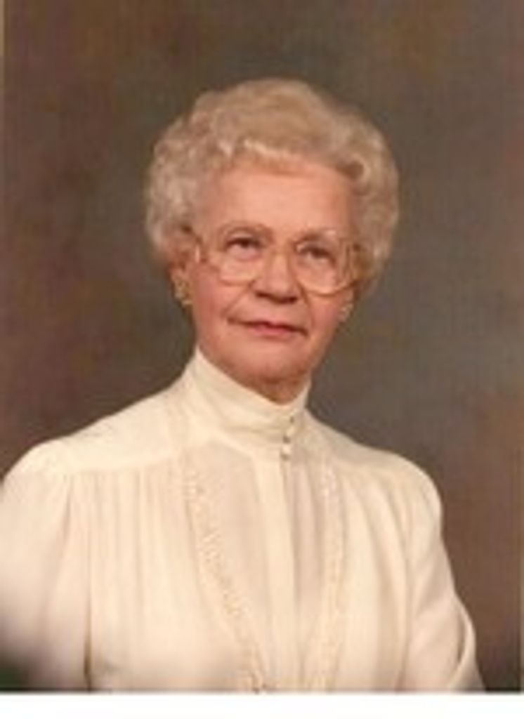 Gail Nelson (Skowlund) Farmakes