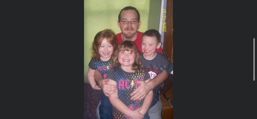 Bruce Edward Moore photo gallery thumbnail 9 of 108