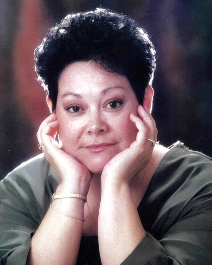 Mary "Dee" Dolores De Leon