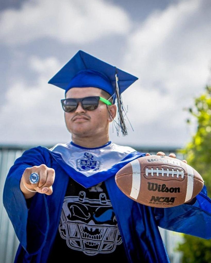 Joseph Angel Lomas Profile Photo