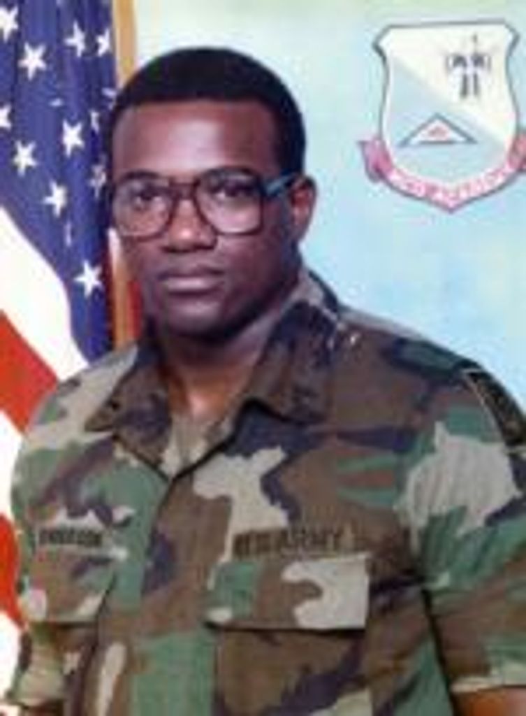 Robert Henderson , Jr. Profile Photo