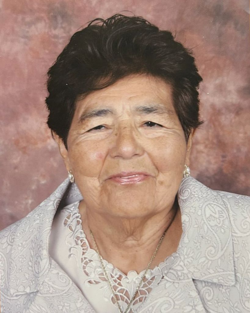 Dora Morales