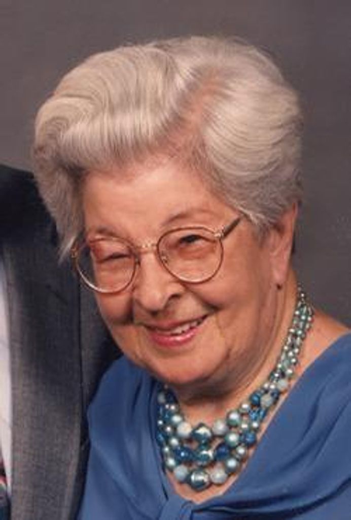 Flora "Sis" Fulps