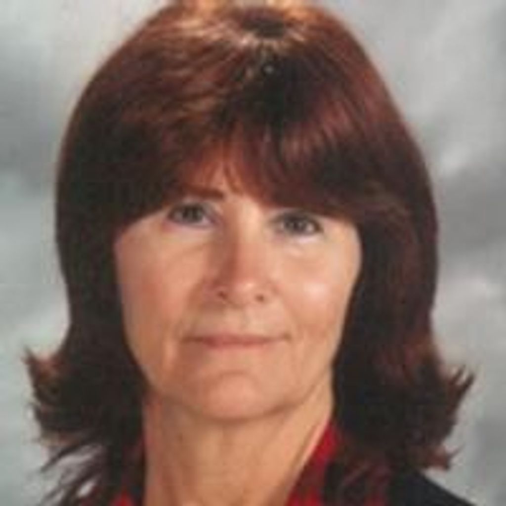 Cynthia Hoozer Profile Photo