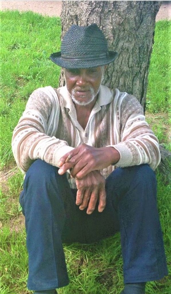 Cornelius Henderson, Jr. Profile Photo