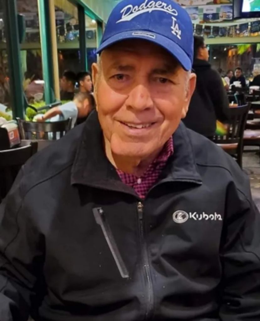 Israel Carrillo Profile Photo