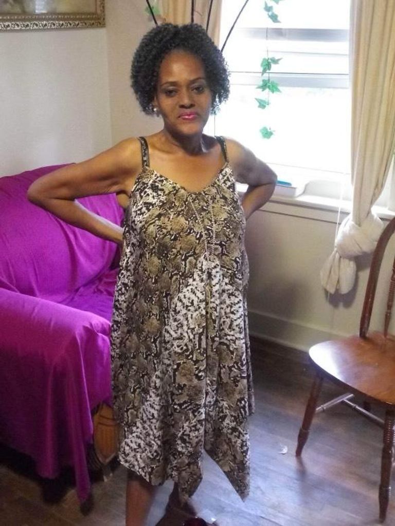 Ms. Della Teasley Profile Photo