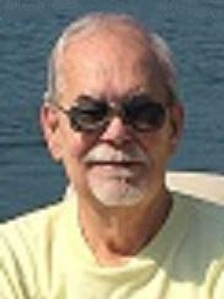 Tom Cloppert Profile Photo