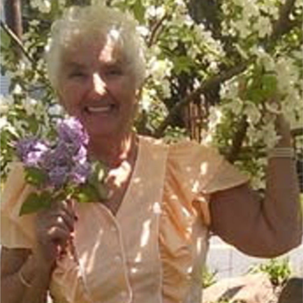 Joan B. Roy (Dubois)