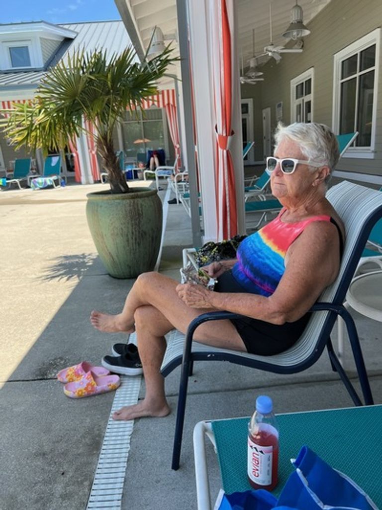 Sharon Knowles Profile Photo