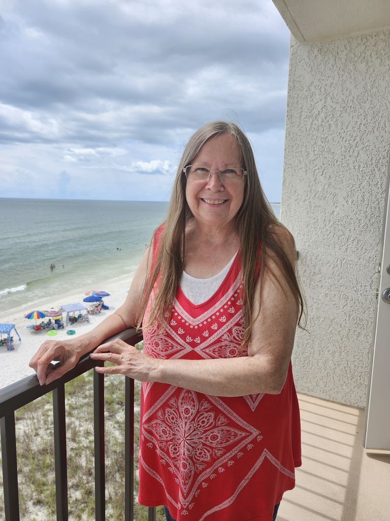 Rebecca White Profile Photo