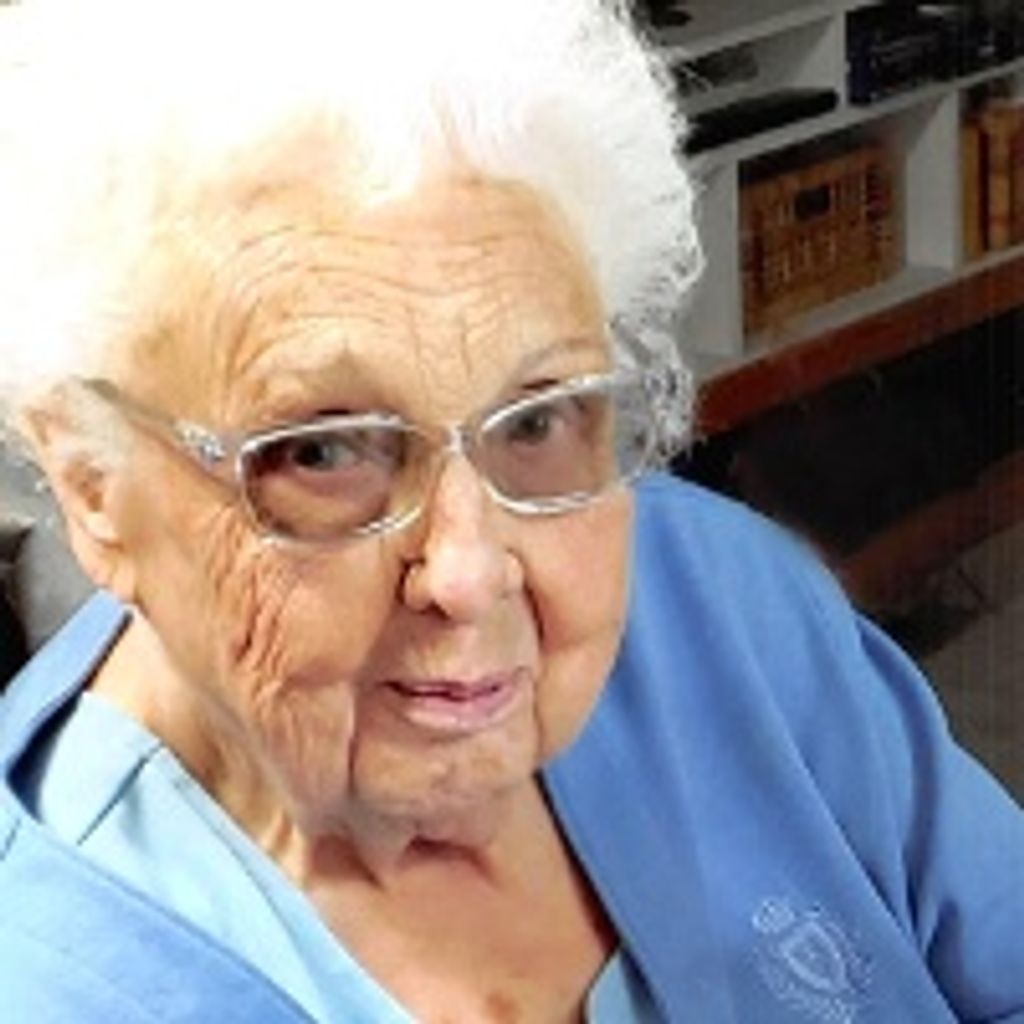 Marjorie R Hyatte