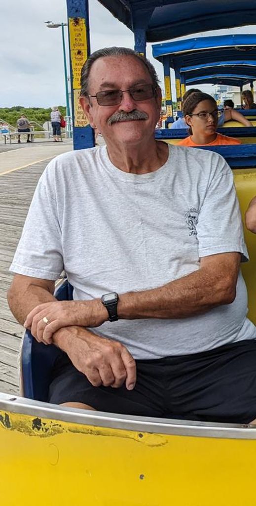 James Lee Wile, Sr. Profile Photo