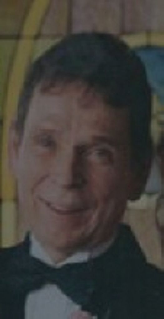 Les  W. Oaks