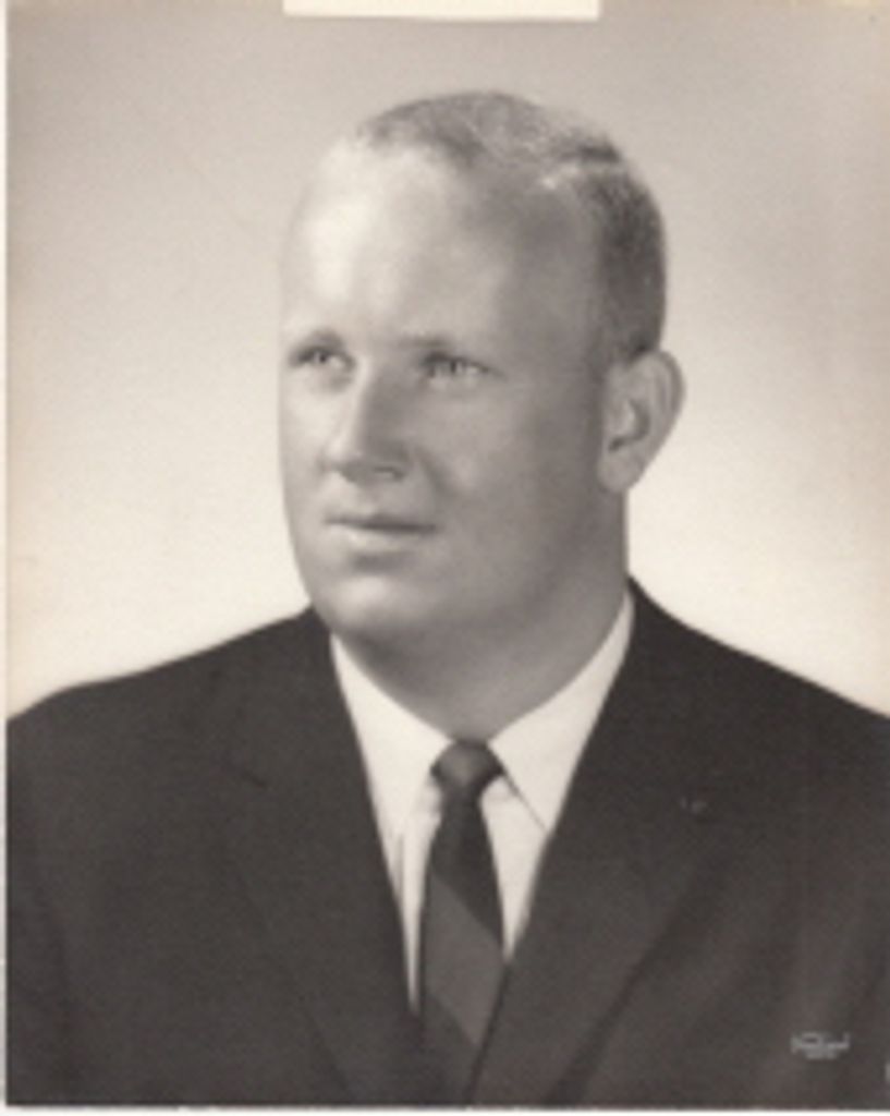 Paul A. Mr. Chisholm