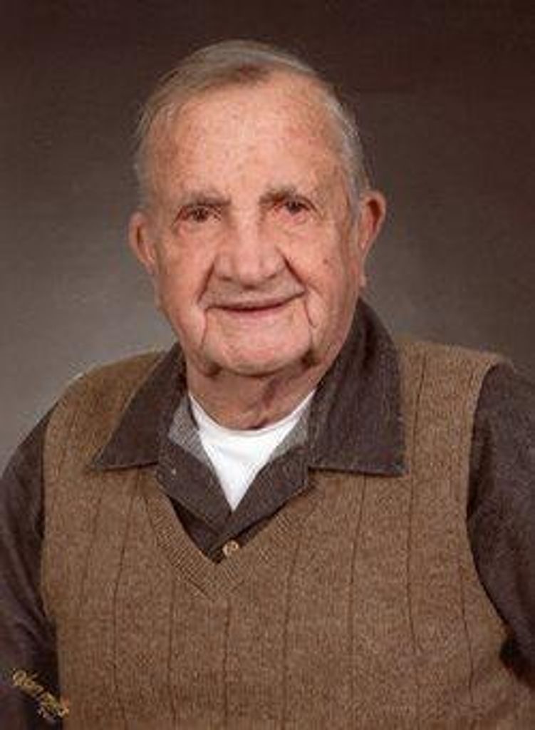 Robert L. "Bob" Gannon
