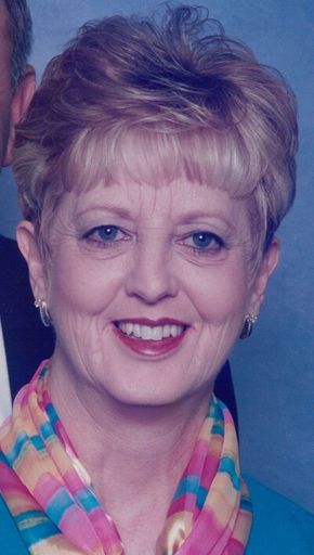 Photo of Sandy Jones