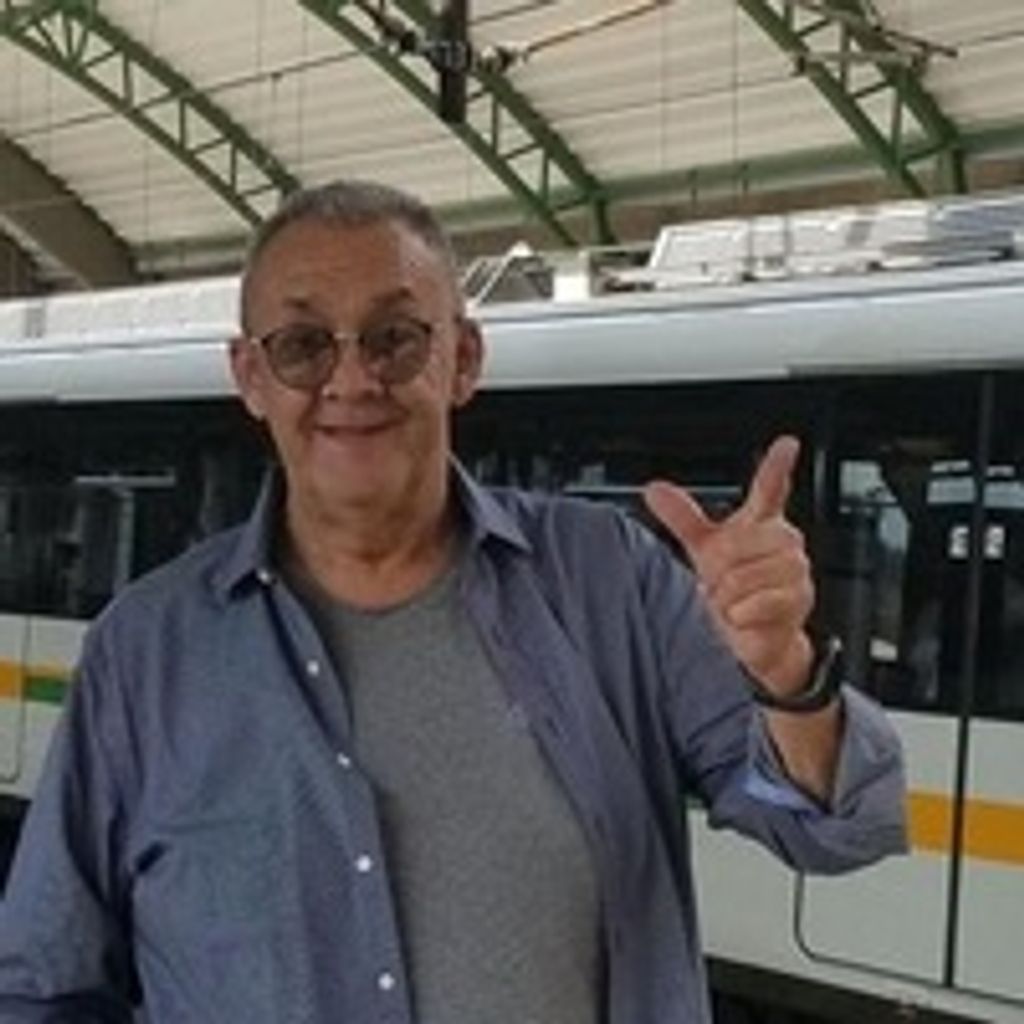Luis Felipe Caro Profile Photo