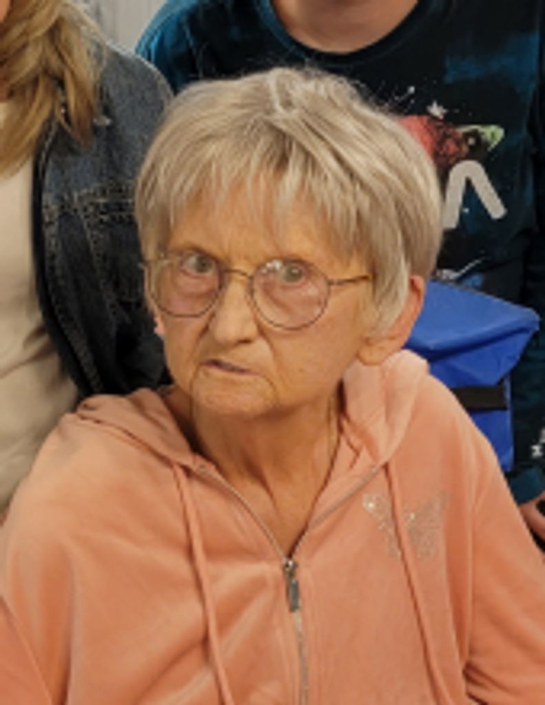 Connie Elaine Burgess Howard Teseniar